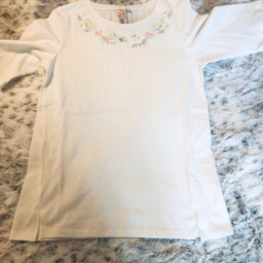 White girls shirt